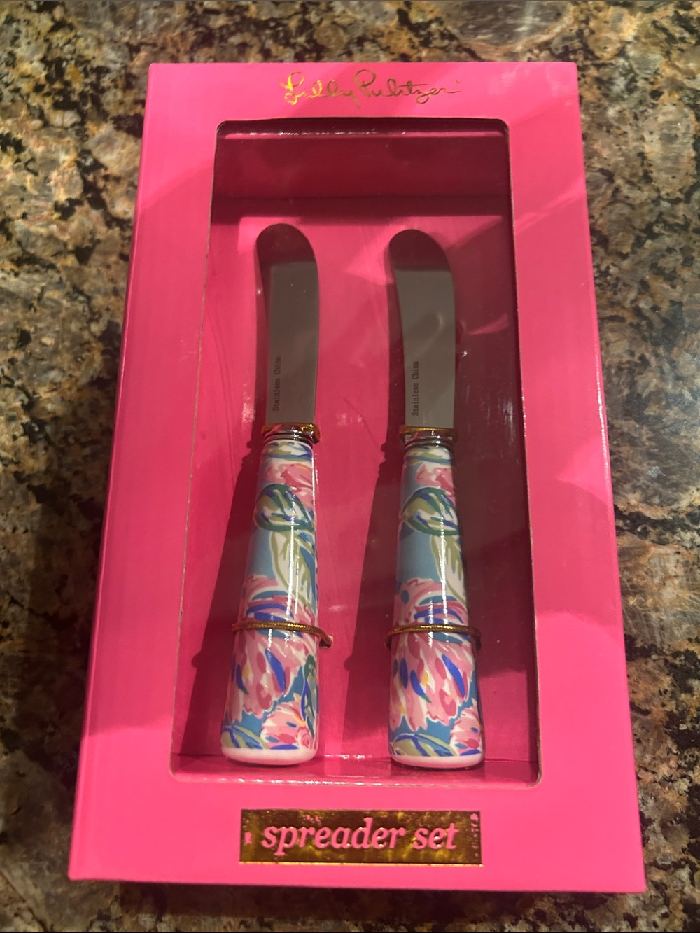 Lilly PulitzerSpreader Set NWT